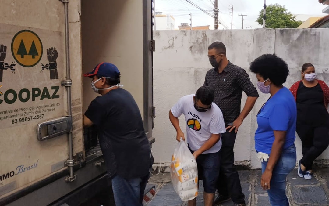 Neste 1º de maio a AJURCC realizou ações para amenizar os efeitos do Coronavírus na comunidade